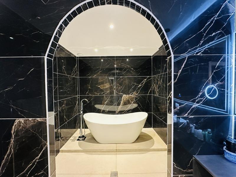 Appartement - 153 m² - 5 pièces