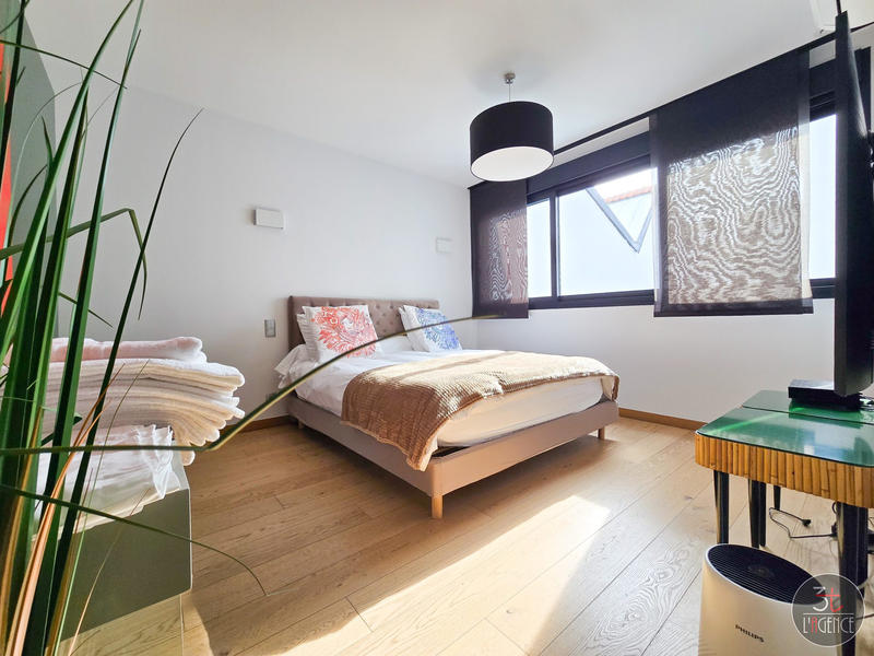 Maison contemporaine - 146 m² - 5 pièces