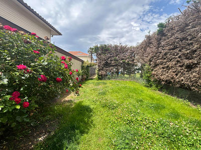 Appartement - 85 m² - 3 pièces