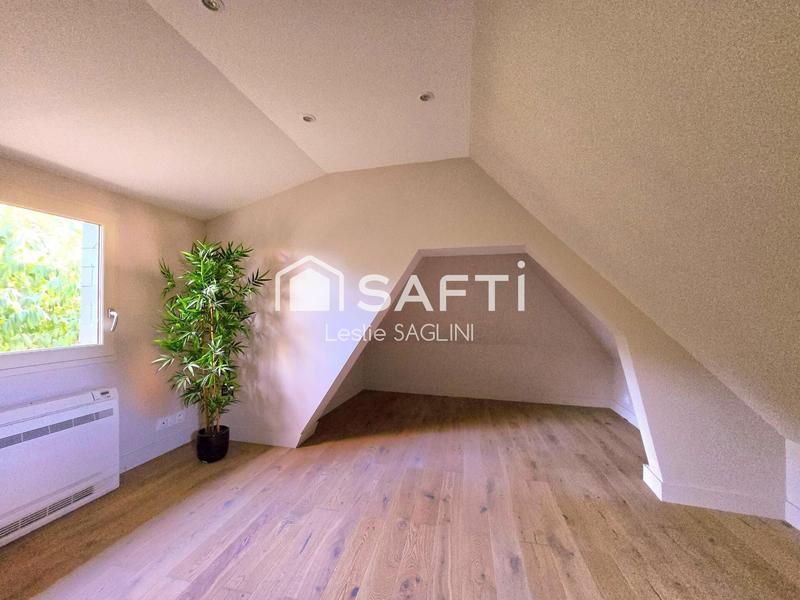 Maison - 168 m² - 5 pièces