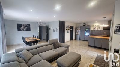 Maison - 103 m² - 4 pièces