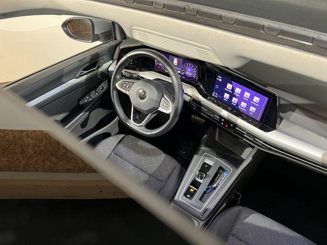 Volkswagen Golf VIII 2.0 Tdi Scr 150 Life Business 1st Dsg7