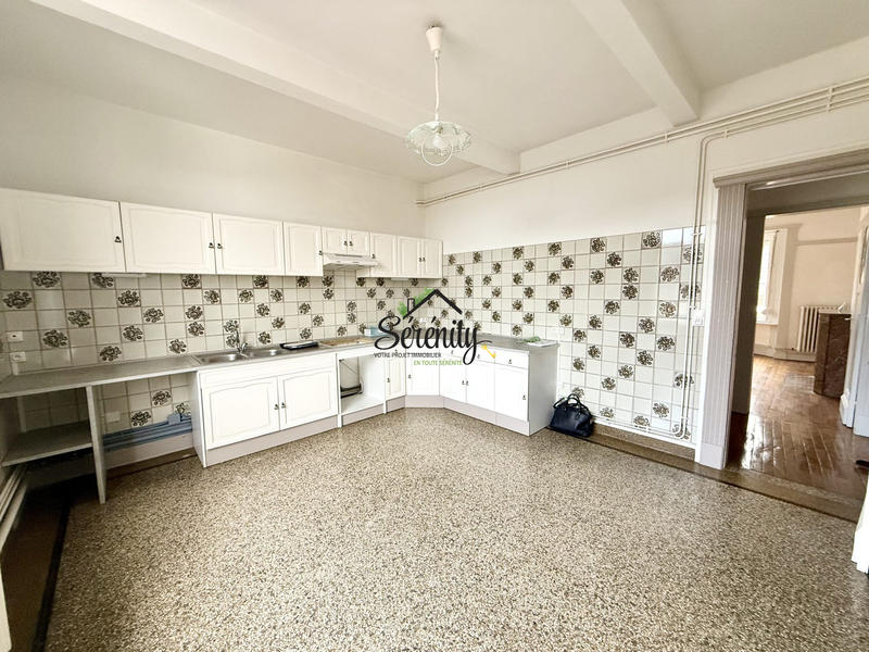 Appartement - 95 m² - 4 pièces