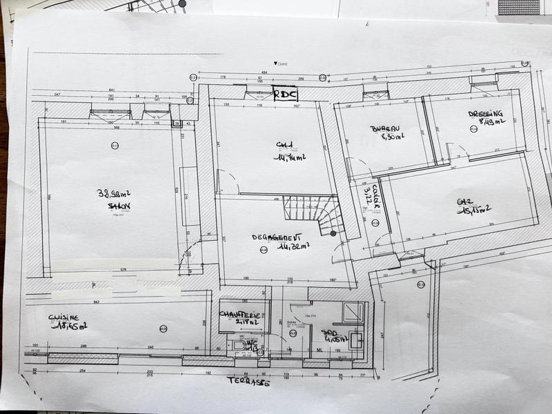 Maison - 209 m² - 9 pièces