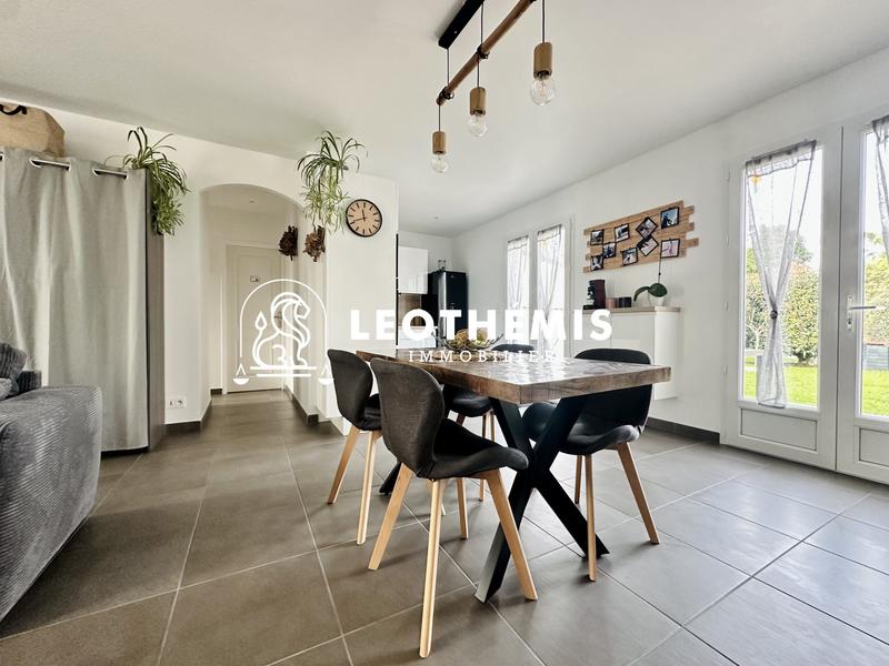 Maison - 65 m² - 3 pièces