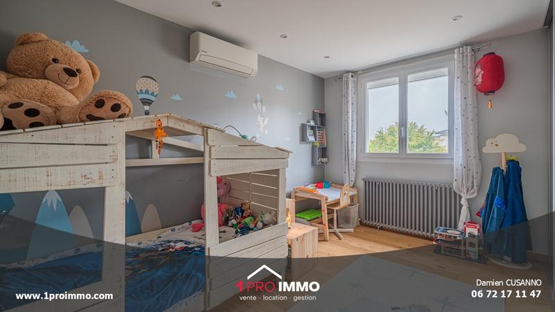 Maison - 185 m² - 6 pièces