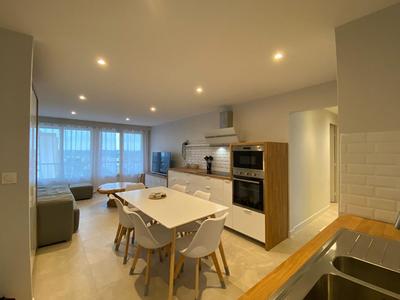 Appartement - 92 m² - 4 pièces