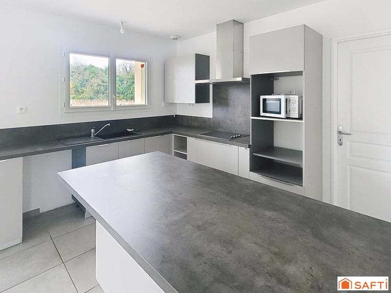 Maison - 100 m² - 4 pièces