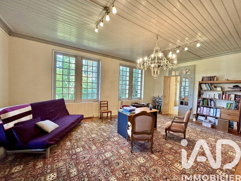 Maison - 502 m² - 13 pièces