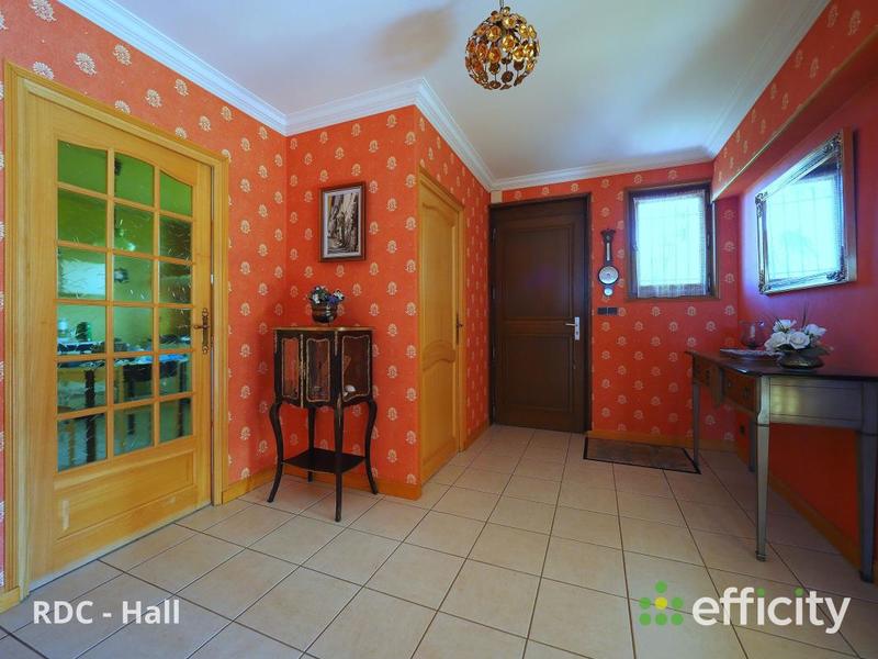 Maison - 191 m² - 7 pièces