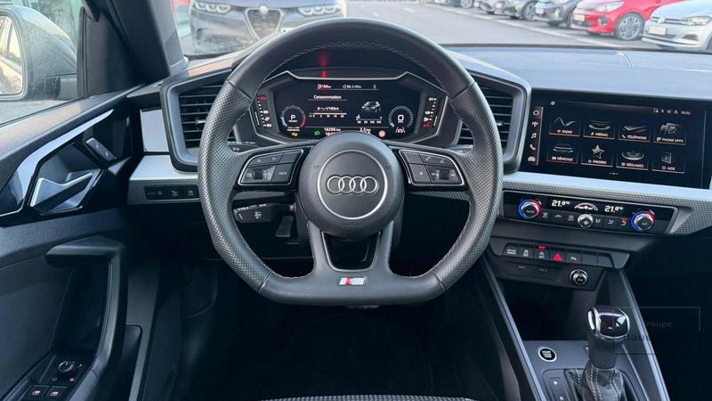 Audi A1 sportback 30 Tfsi 116 ch s tronic 7 s line
