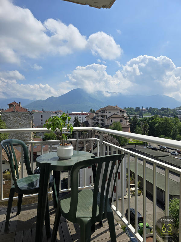 Appartement - 74 m² - 3 pièces