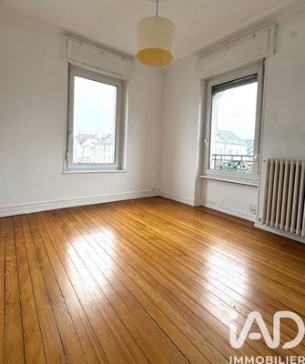 Appartement - 80 m² - 3 pièces