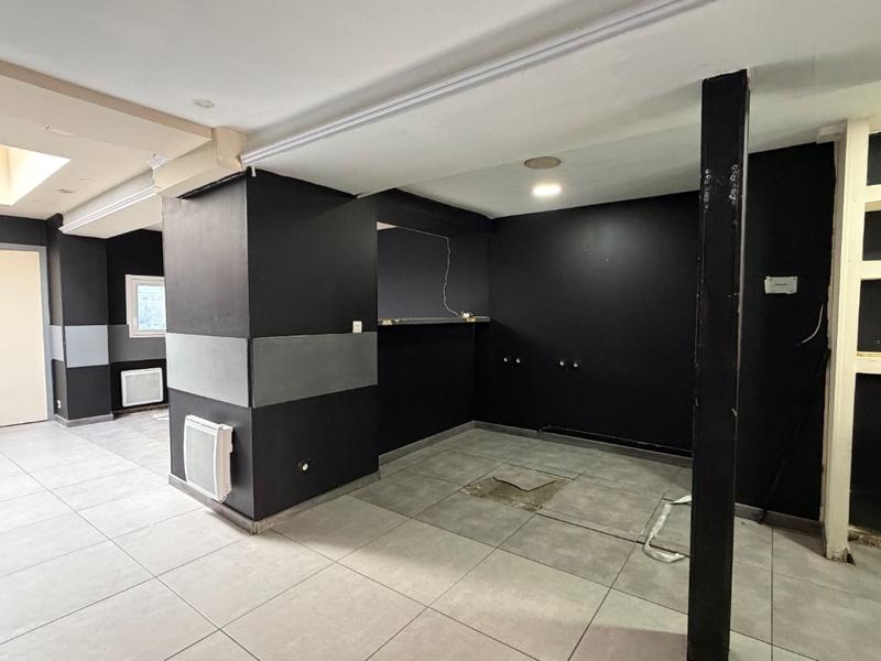 Immeuble - 102 m² - 4 pièces