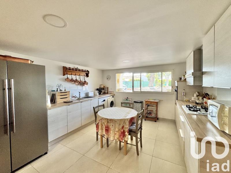 Maison - 216 m² - 7 pièces