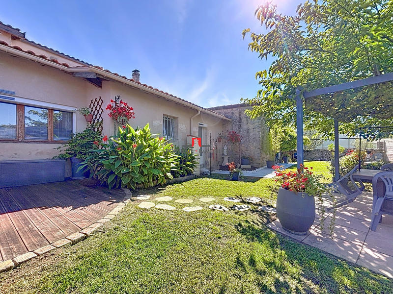 Maison - 160 m² - 7 pièces