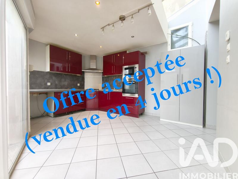 Maison - 83 m² - 5 pièces