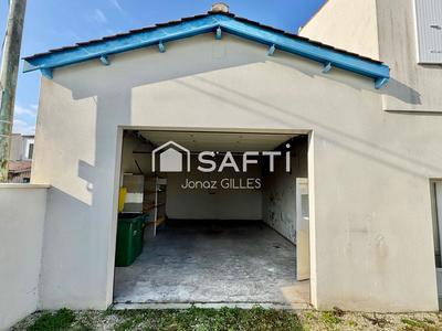 Maison - 121 m² - 5 pièces