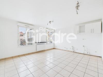 Appartement - 33 m² - 1 pièce