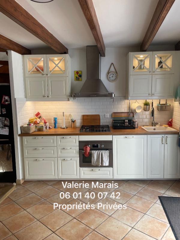 Maison - 99 m² - 5 pièces