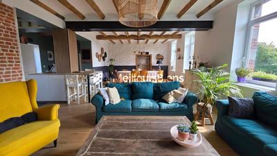 Propriété - 210 m² - 8 pièces