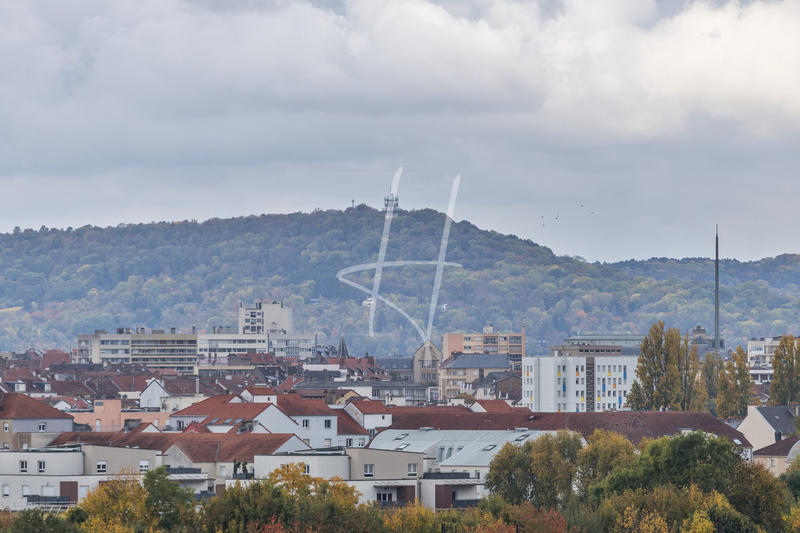 Appartement - 105 m² - 5 pièces