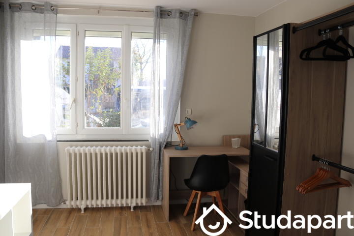 Chambre - 17 m² - 1 pièce
