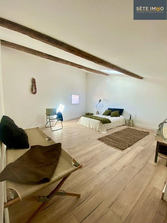 Appartement - 99 m² - 3 pièces