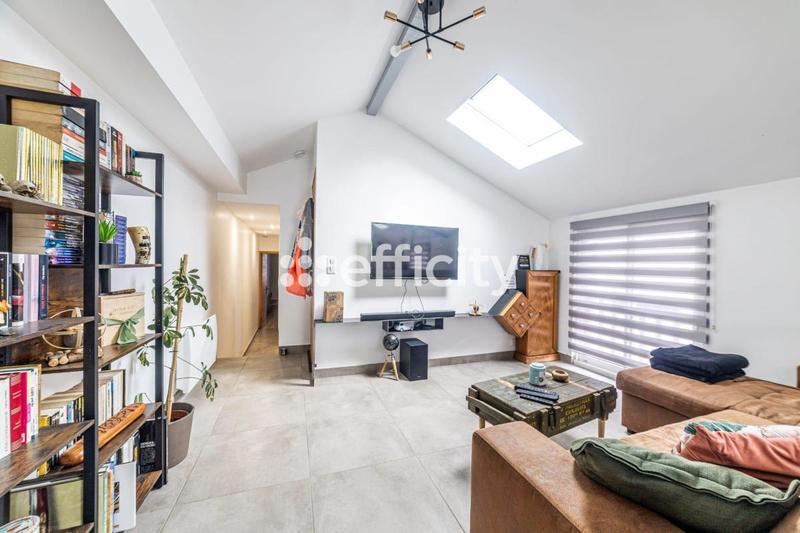 Maison - 60 m² - 3 pièces