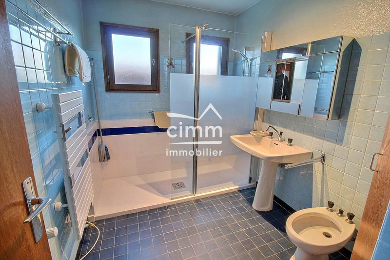 Maison ancienne - 195 m² - 5 pièces