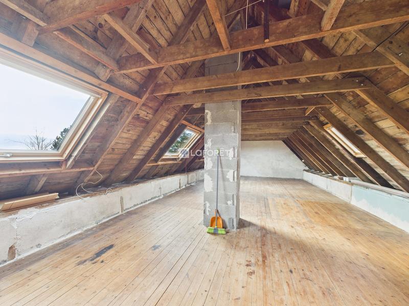 Maison - 95 m² - 4 pièces