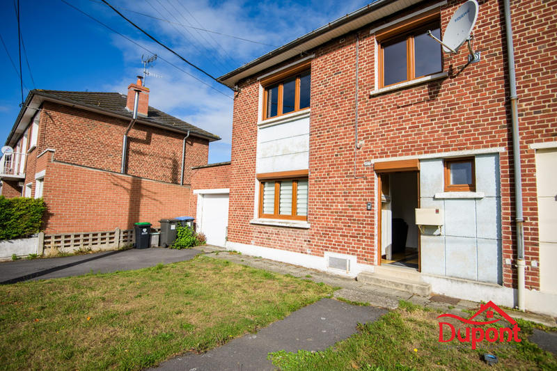 Maison - 90 m² - 6 pièces