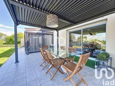 Maison - 280 m² - 8 pièces