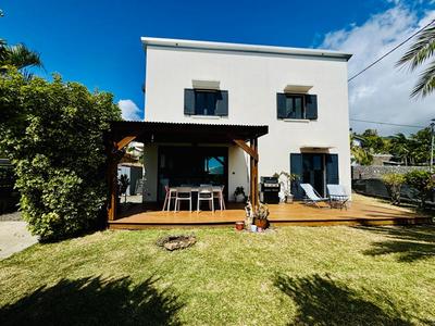 Maison - 84 m² - 4 pièces