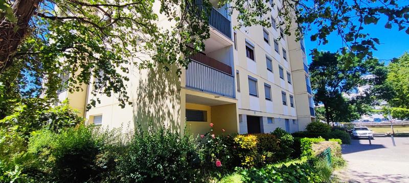 Appartement - 91 m² - 5 pièces