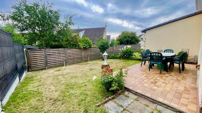 Maison traditionnelle - 79 m² - 4 pièces