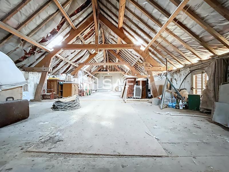 Maison - 102 m² - 4 pièces