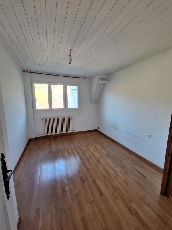 Maison - 158 m² - 6 pièces