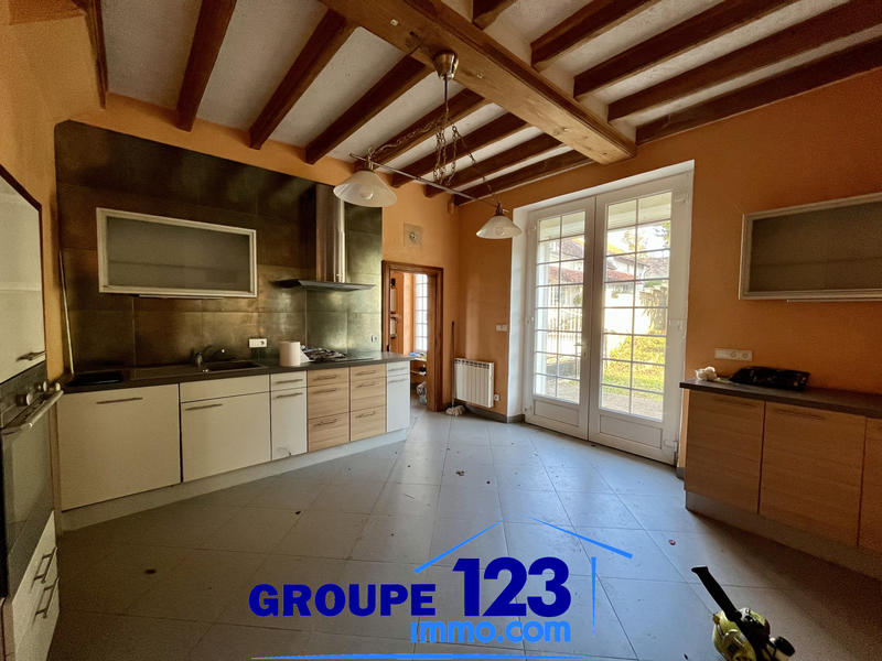 Maison - 103 m² - 5 pièces