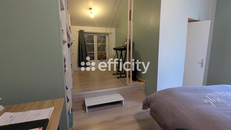 Maison - 92 m² - 6 pièces