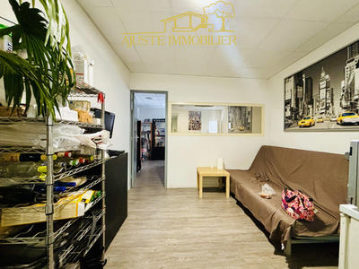 Local commercial - 120 m² - 4 pièces