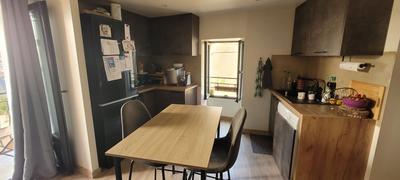 Maison de village - 90 m² - 5 pièces