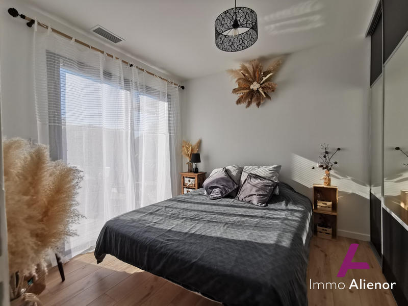 Maison - 111 m² - 4 pièces