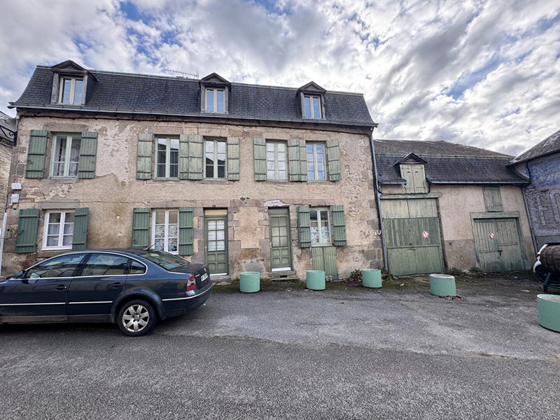 Maison - 139 m² - 6 pièces