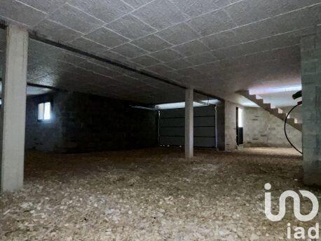 Maison - 176 m² - 1 pièce