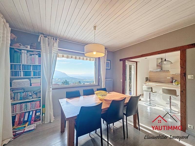 Maison - 150 m² - 5 pièces