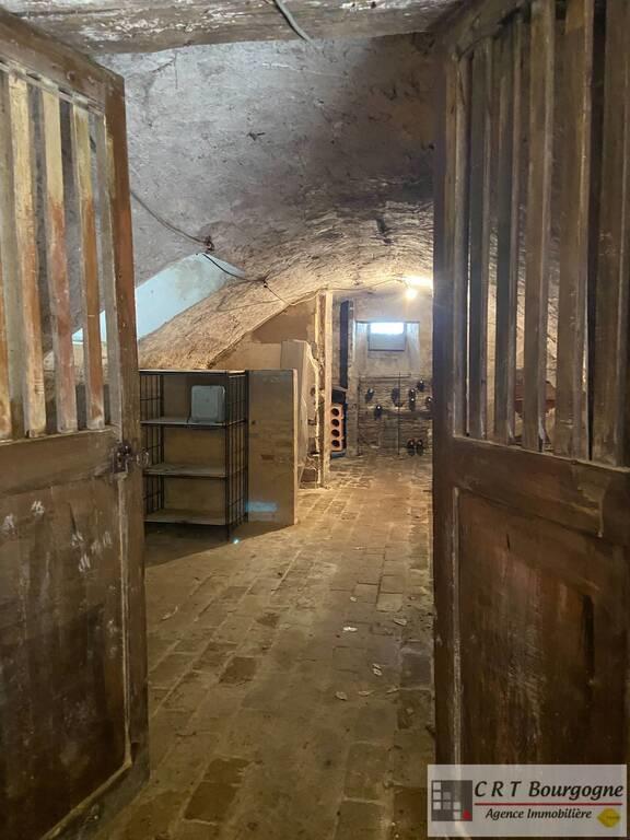 Maison ancienne - 248 m² - 9 pièces