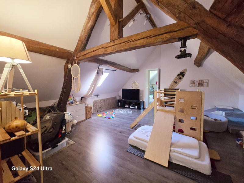 Maison - 184 m² - 7 pièces