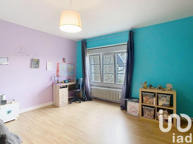 Maison - 188 m² - 8 pièces