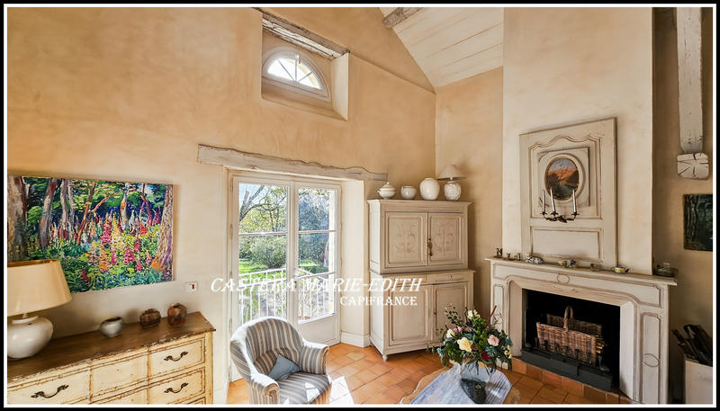 Maison en pierre - 200 m² - 5 pièces